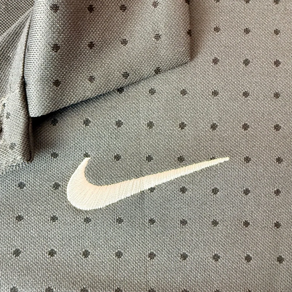 Nike Mens Golf Dri-FIT Micro Dot Polo Shirt Anthracite Gray FZ5648-060 Small NWT